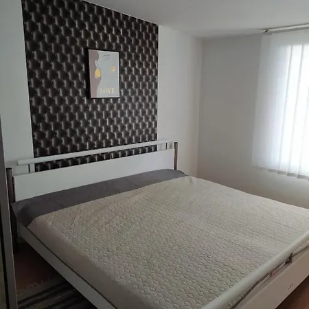 Reni Lägenhet Siófok